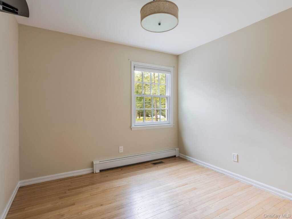 10 Niles Drive, Woodstock, NY 12498 - Photo 20 of 41