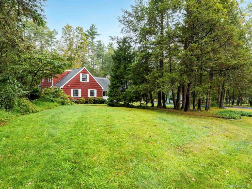 10 Niles Drive, Woodstock, NY 12498 - Photo 32 of 41