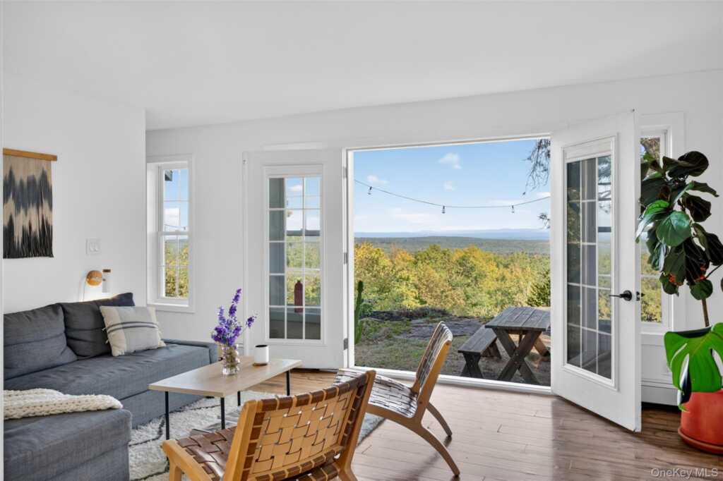 764 Saug Woodstock Road, Saugerties, NY 12477 - Photo 10 of 45
