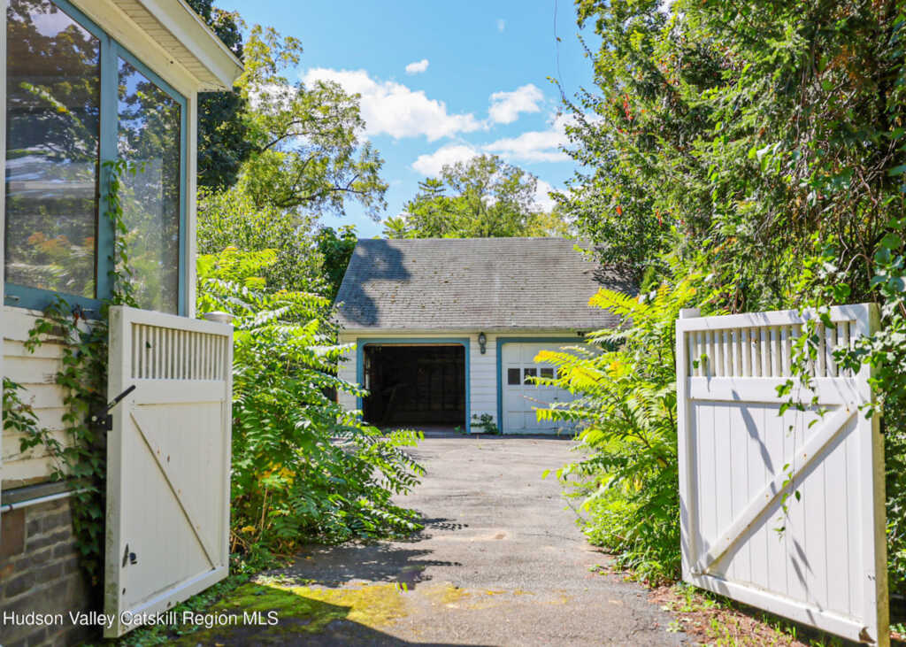 19 Johnston Avenue, Kingston, NY 12401 - Photo 35 of 38