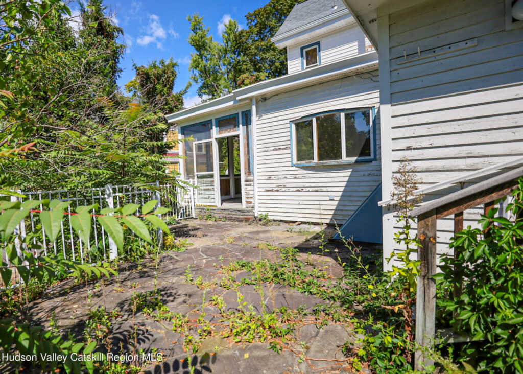 19 Johnston Avenue, Kingston, NY 12401 - Photo 36 of 38