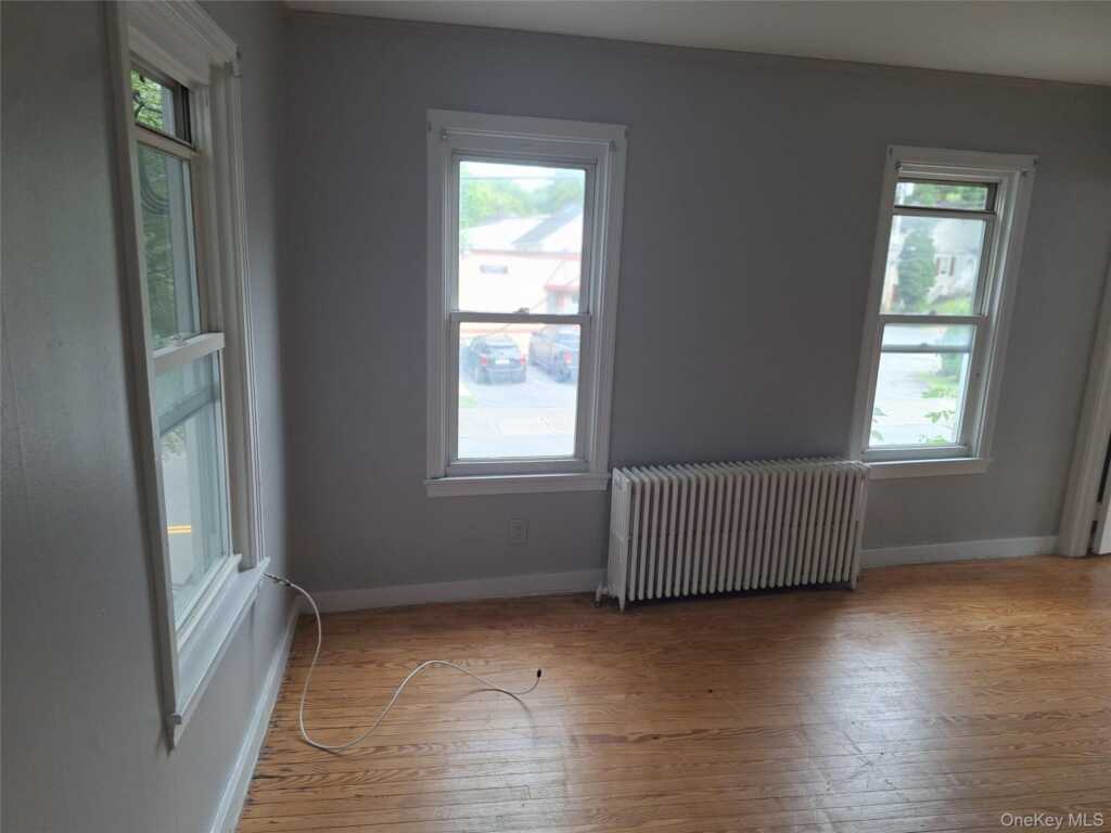 343 Washington Avenue, Unit #3, Kingston, NY 12401 - Photo 4 of 9