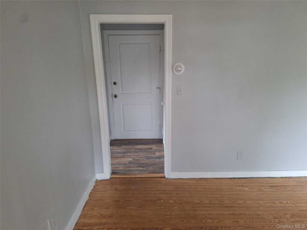 343 Washington Avenue, Unit #3, Kingston, NY 12401 - Photo 6 of 9