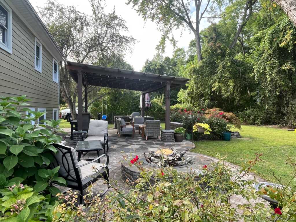 70 Stahlman Place, Kingston, NY 12401 - Photo 9 of 40