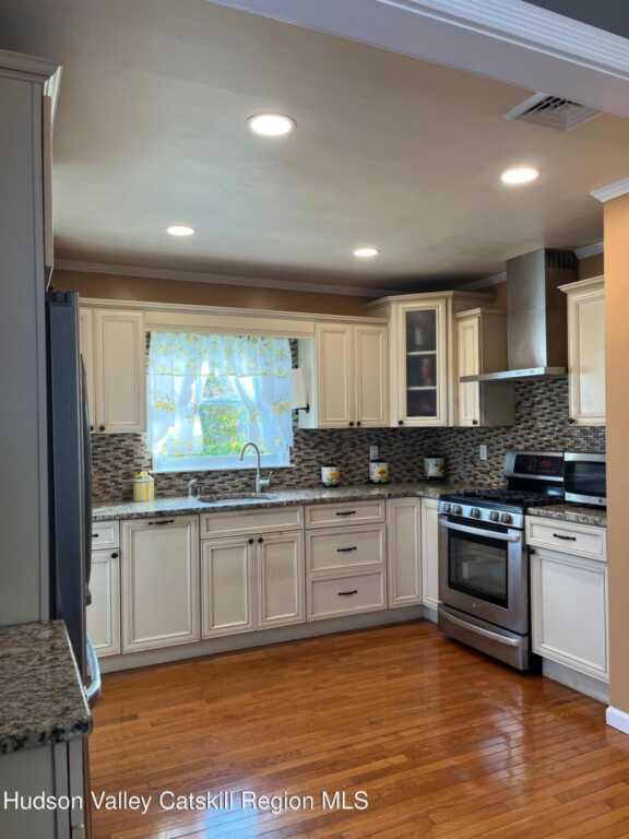 70 Stahlman Place, Kingston, NY 12401 - Photo 25 of 45