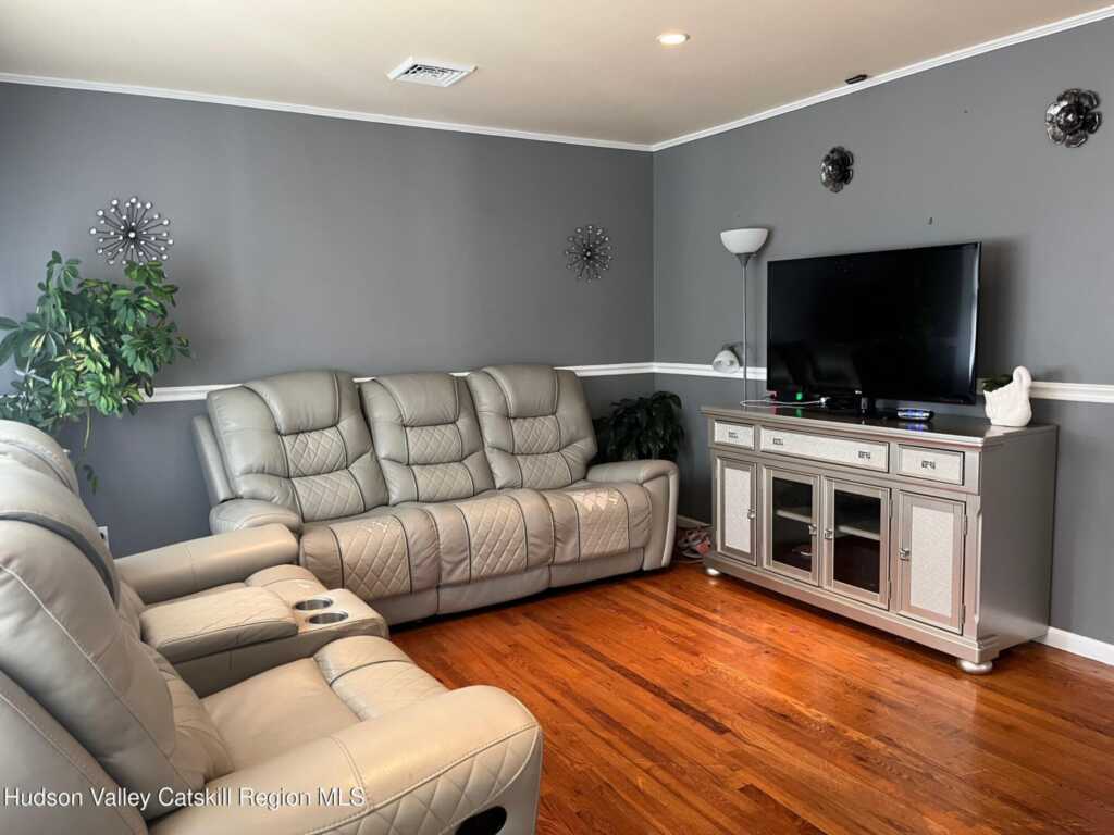 70 Stahlman Place, Kingston, NY 12401 - Photo 26 of 45