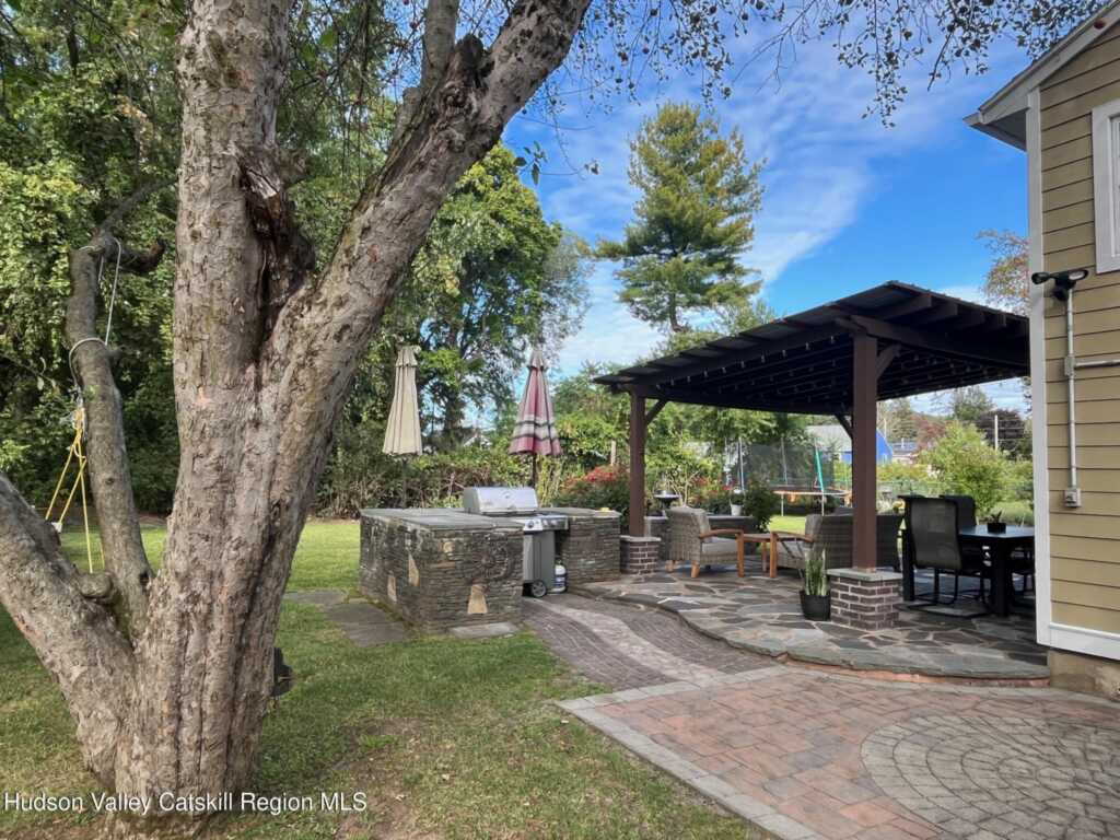 70 Stahlman Place, Kingston, NY 12401 - Photo 5 of 45