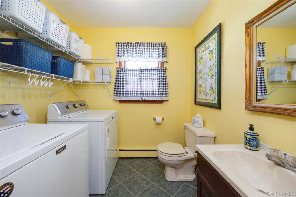 3 Meadow Court, Saugerties, NY 12477 - Photo 10 of 33