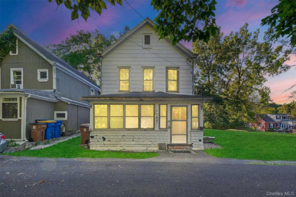 35 Rock Street, Kingston, NY 12401