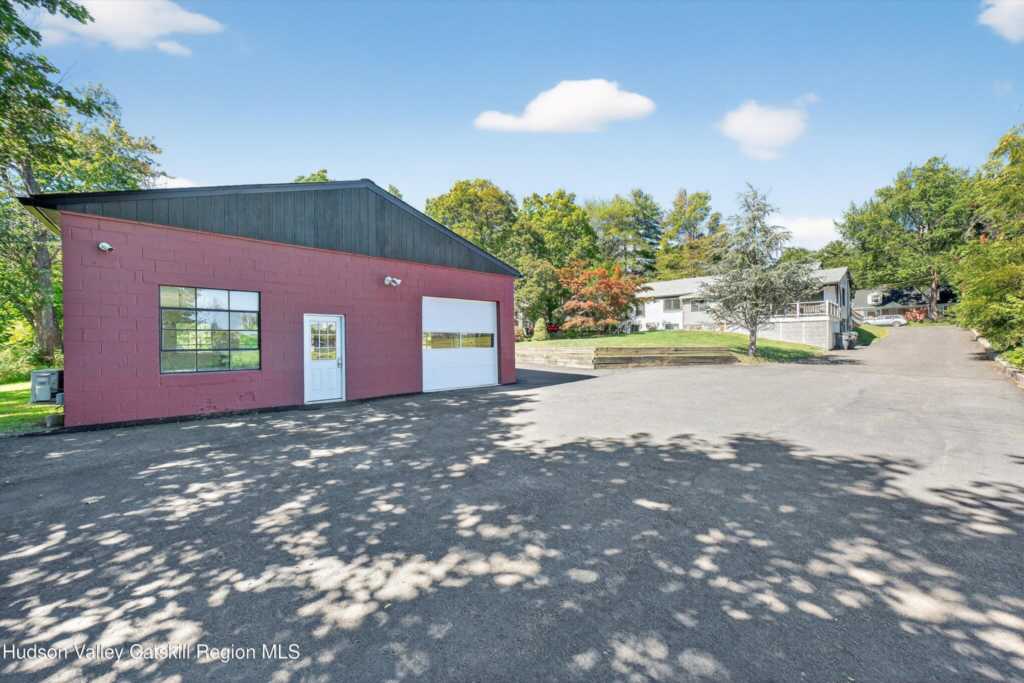 6 Hasbrouck Place, New Paltz, NY 12561 - Photo 32 of 38