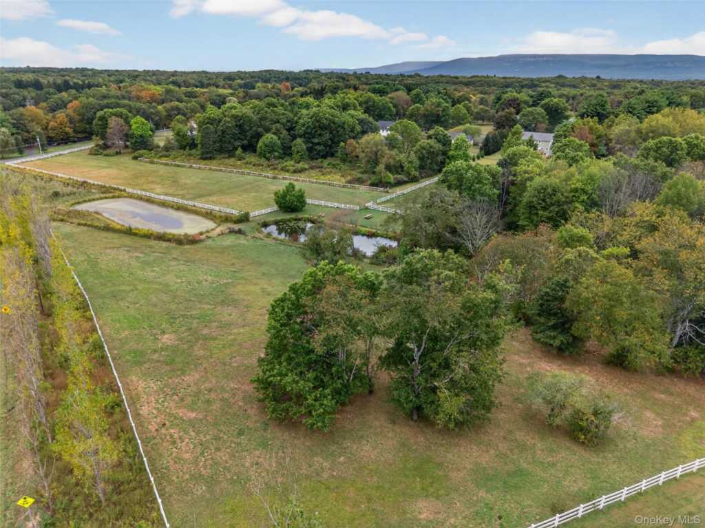 214 Dubois Road, New Paltz, NY 12561 - Photo 27 of 32
