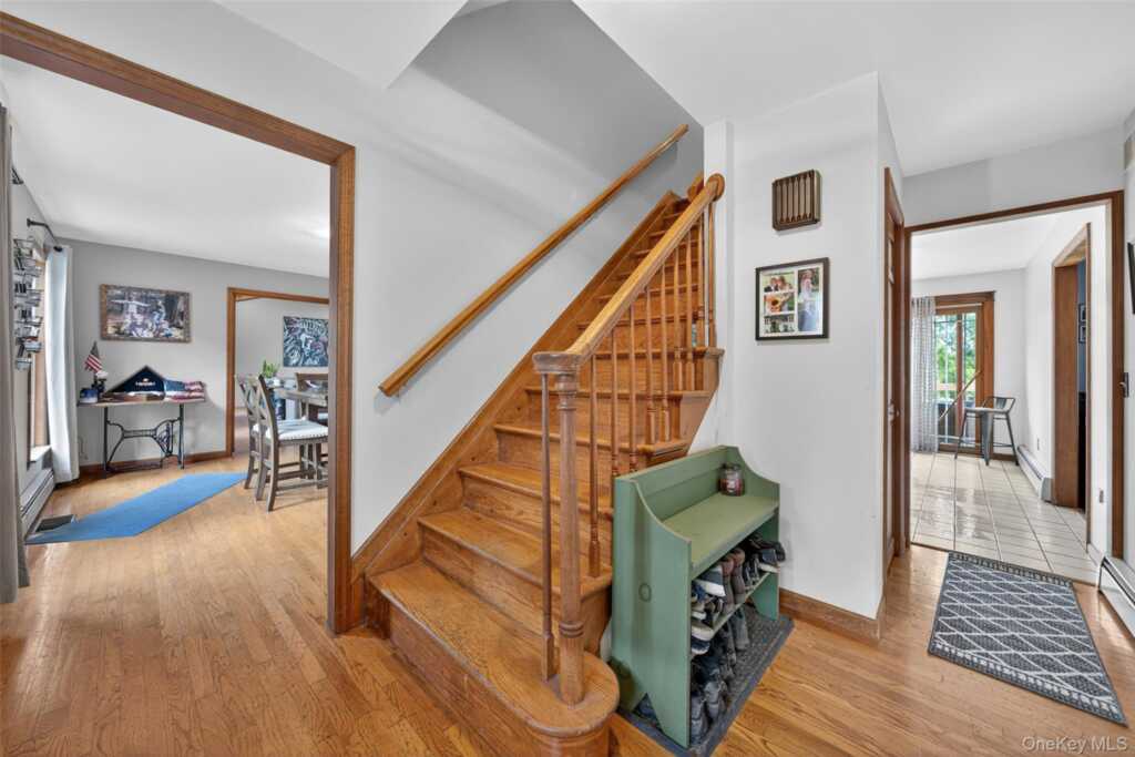 214 Dubois Road, New Paltz, NY 12561 - Photo 3 of 32