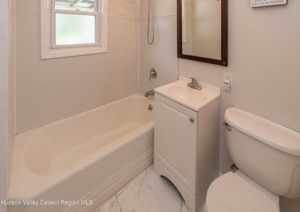 297 Clifton Avenue, Kingston, NY 12401 - Photo 20 of 35