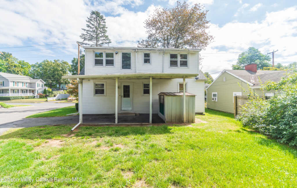 297 Clifton Avenue, Kingston, NY 12401 - Photo 7 of 35