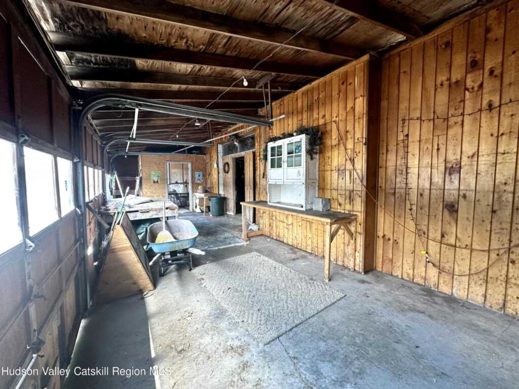 1104 Ny-28, Woodstock, NY 12498 - Photo 5 of 15