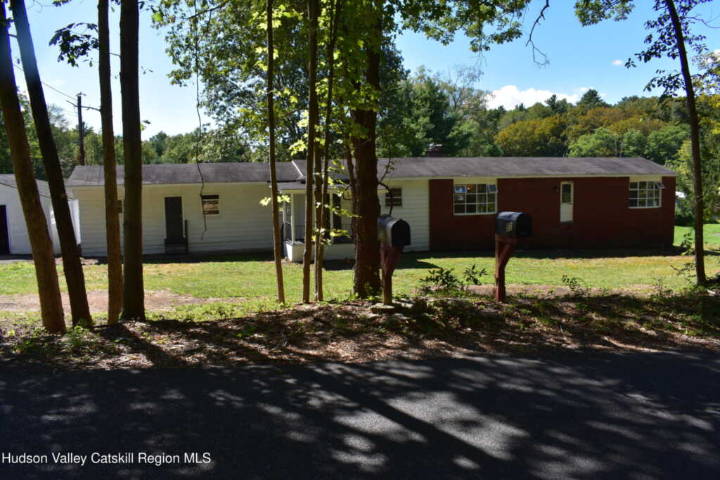 64 Dashville Rd Road, New Paltz, NY 12561 - Photo 3 of 46