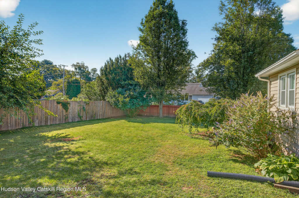 2 Edgewood Drive, Saugerties, NY 12477 - Photo 24 of 25
