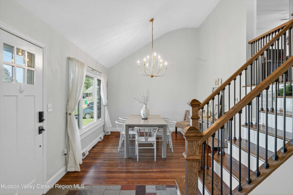 2 Edgewood Drive, Saugerties, NY 12477 - Photo 6 of 25