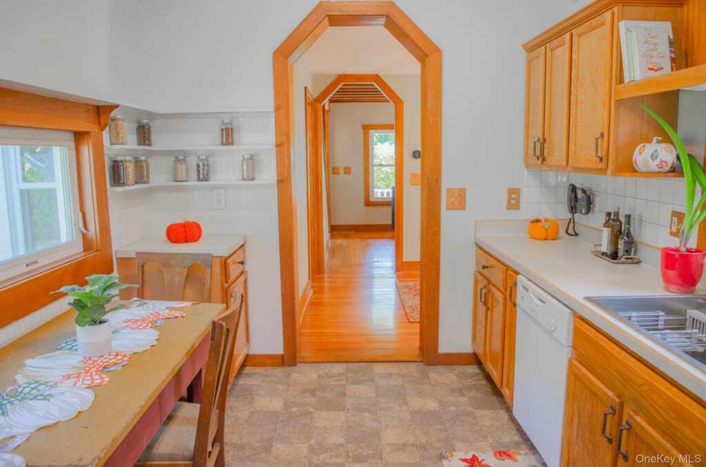 857 Route 32, Rosendale, NY 12486 - Photo 10 of 27