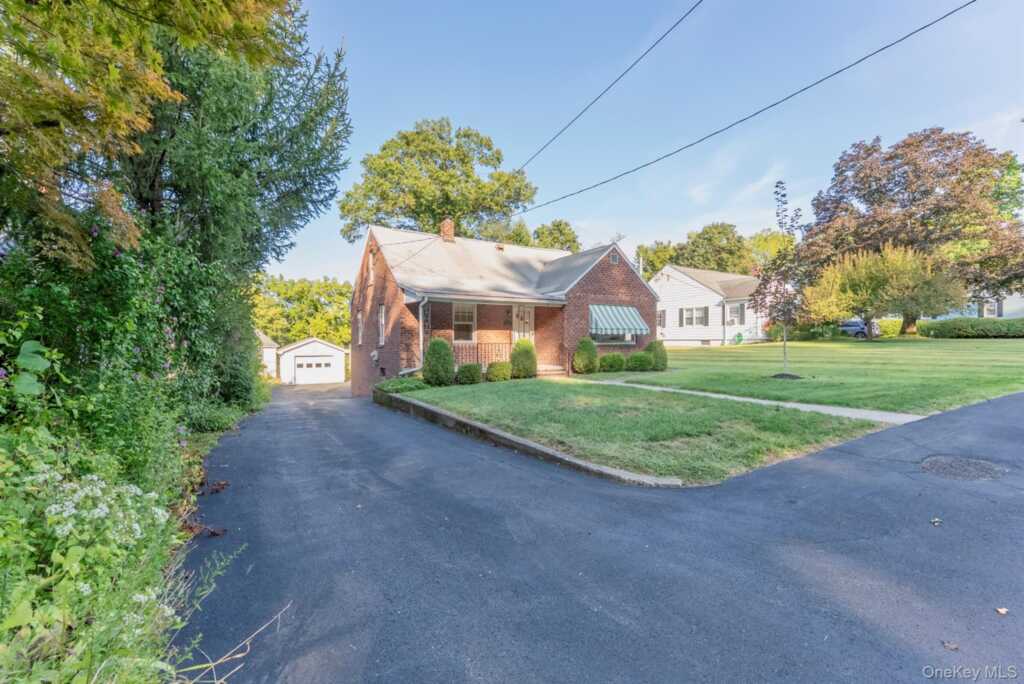 57 Dunneman Avenue, Kingston, NY 12401 - Photo 2 of 43