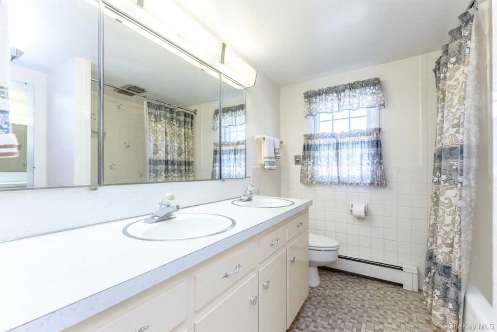 57 Dunneman Avenue, Kingston, NY 12401 - Photo 30 of 43
