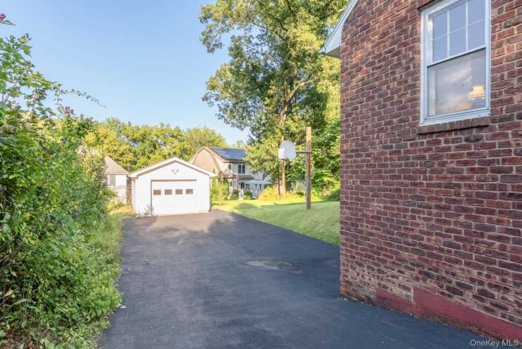 57 Dunneman Avenue, Kingston, NY 12401 - Photo 41 of 43