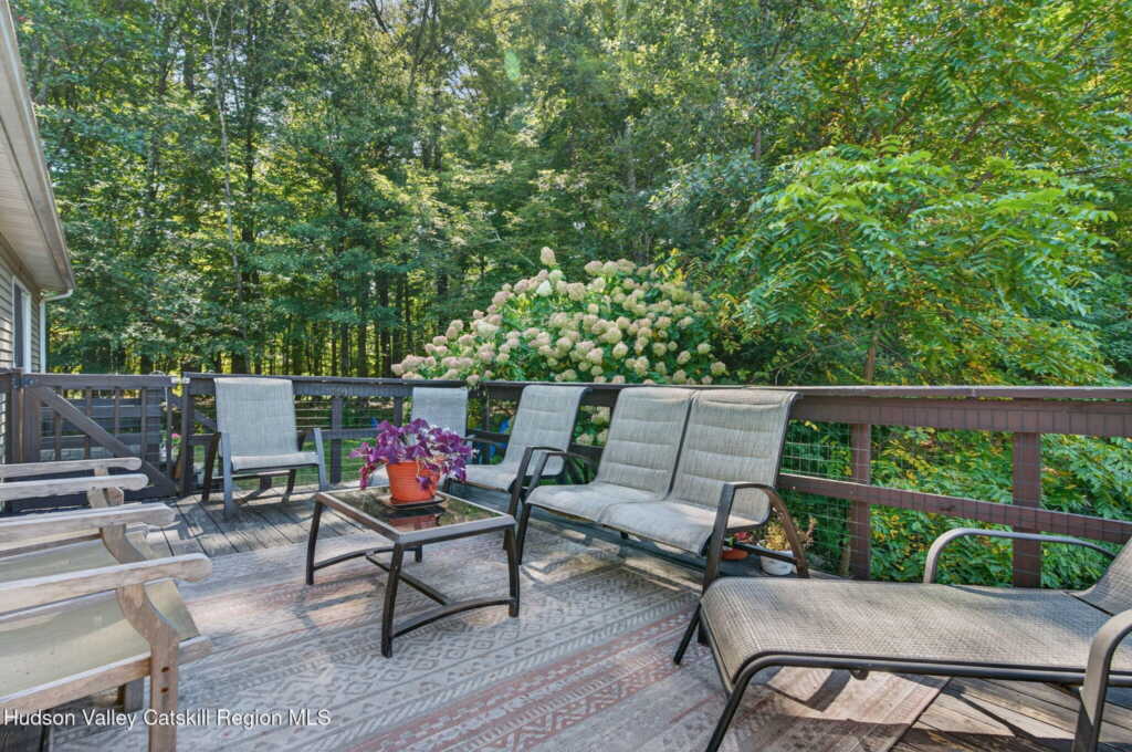 133 Rt 32a, Saugerties, NY 12477 - Photo 28 of 31