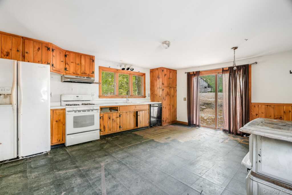 31 Bunny Run Road, Saugerties, NY 12477 - Photo 11 of 23