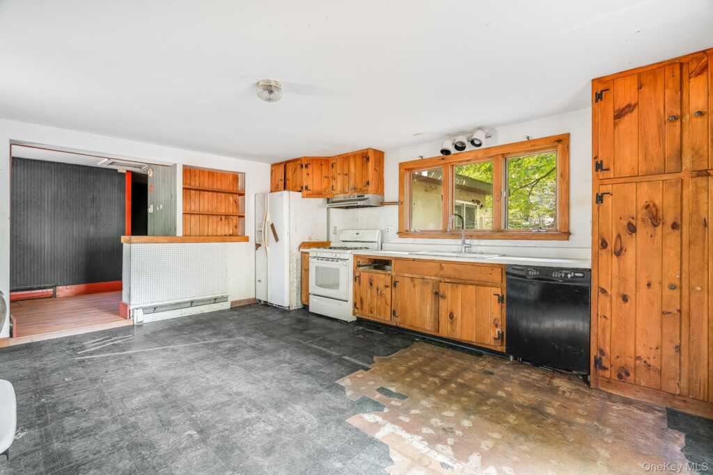 31 Bunny Run Road, Saugerties, NY 12477 - Photo 12 of 23