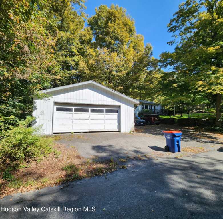 11 Echo Hill Road, Saugerties, NY 12477 - Photo 5 of 26