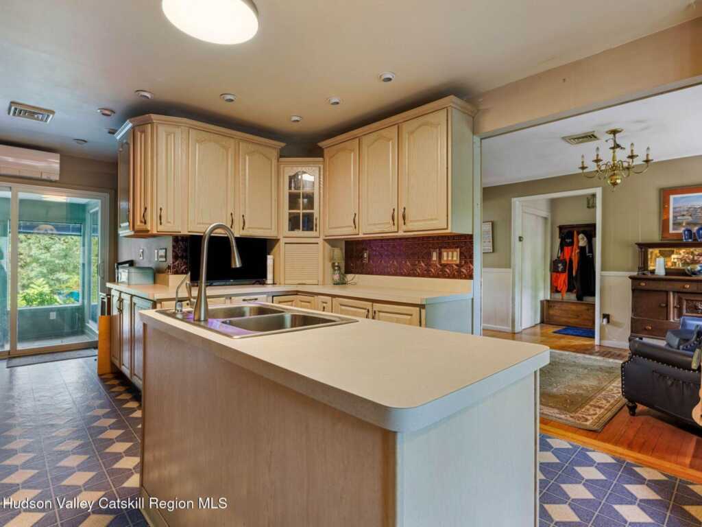 30 Glenerie Lane, Saugerties, NY 12477 - Photo 12 of 37