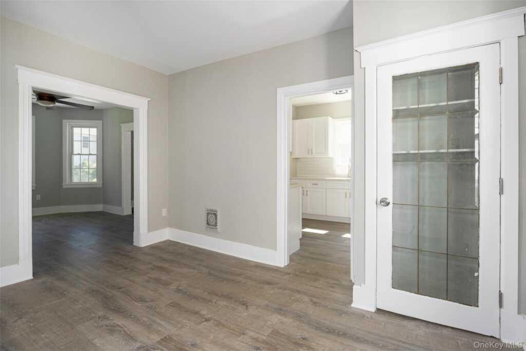 149 Pine Street, Kingston, NY 12401 - Photo 8 of 23
