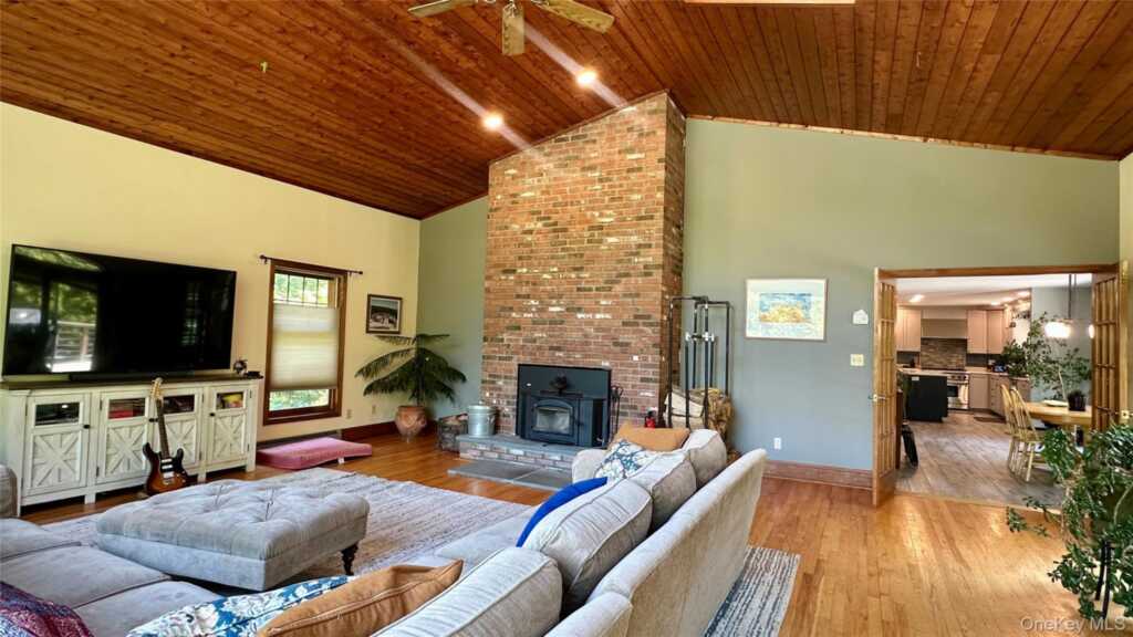 40 Kleinekill Drive, New Paltz, NY 12561 - Photo 10 of 26