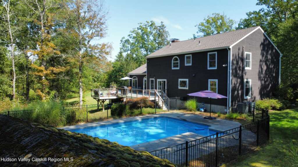 40 Kleinekill Drive, New Paltz, NY 12561