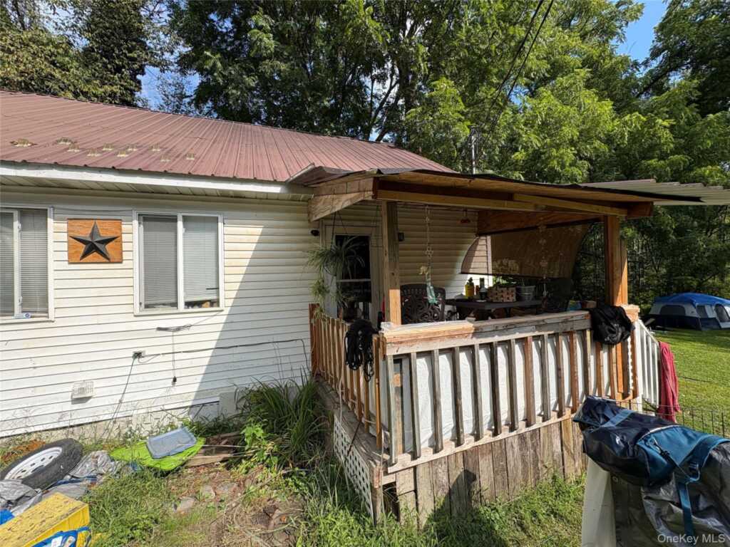 647 Hickory Bush Road, Kingston, NY 12401 - Photo 10 of 12
