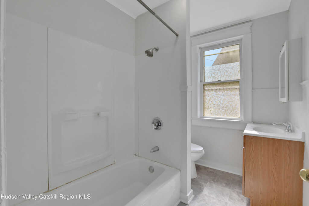 59 Oreilly Street, Kingston, NY 12401 - Photo 15 of 22