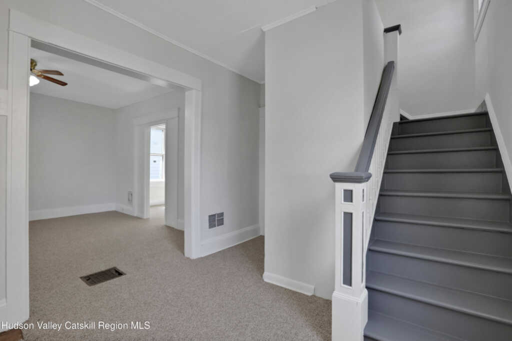 59 Oreilly Street, Kingston, NY 12401 - Photo 4 of 22