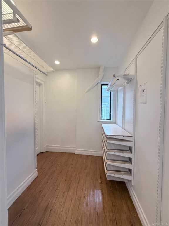 127 Woodland Avenue, Unit #2, New Rochelle, NY 10805 - Photo 7 of 12