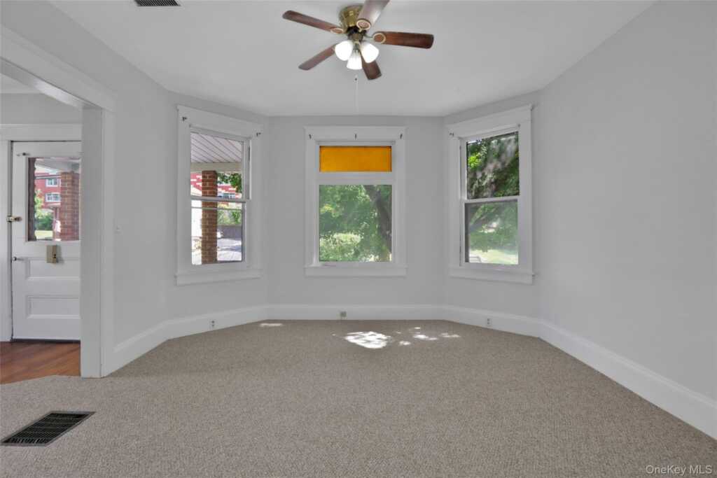 59 Oreilly Street, Kingston, NY 12401 - Photo 5 of 24