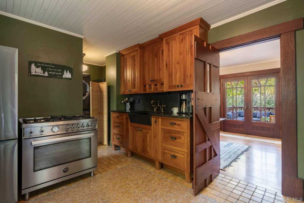 64 Lower Byrdcliffe Road, Woodstock, NY 12498 - Photo 16 of 36
