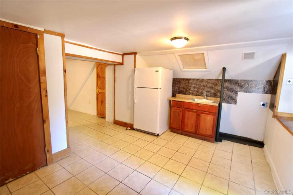 36 McDonald Street, Saugerties, NY 12477 - Photo 27 of 31
