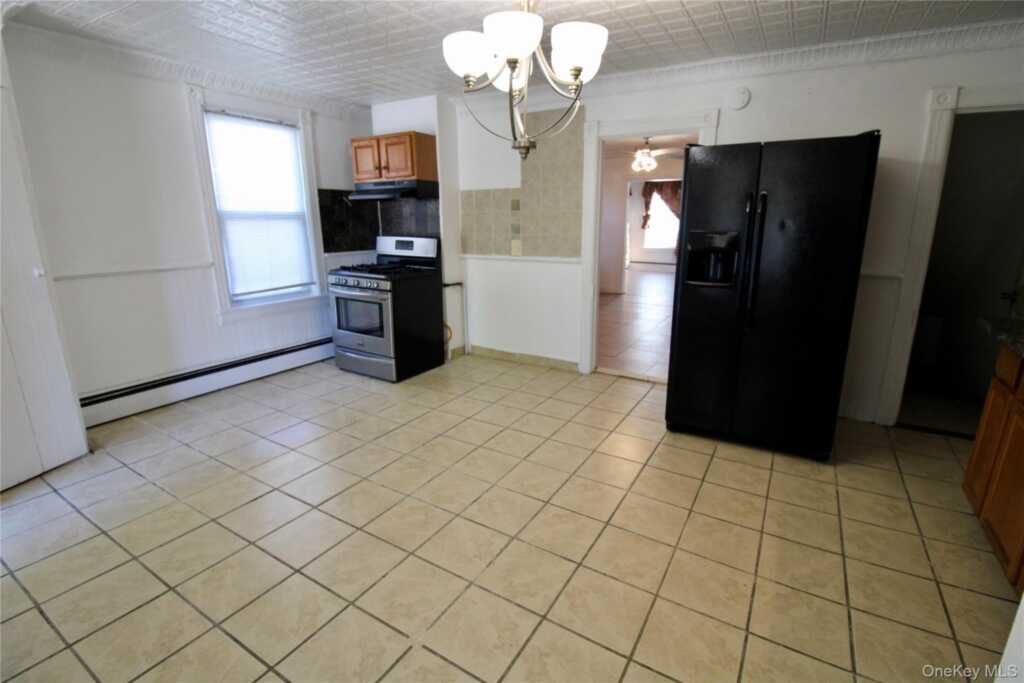 36 McDonald Street, Saugerties, NY 12477 - Photo 9 of 31