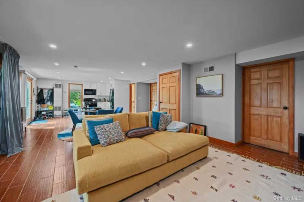 4 Spies Road, New Paltz, NY 12561 - Photo 35 of 41