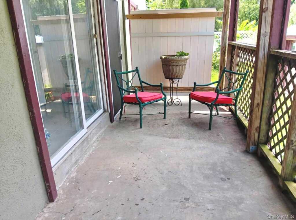 152 Forest Glen Road, Unit ##4, New Paltz, NY 12561 - Photo 10 of 11