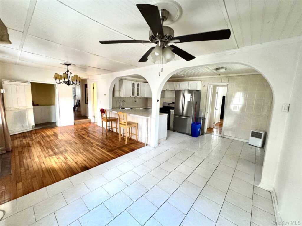 152 Forest Glen Road, Unit ##4, New Paltz, NY 12561 - Photo 3 of 11