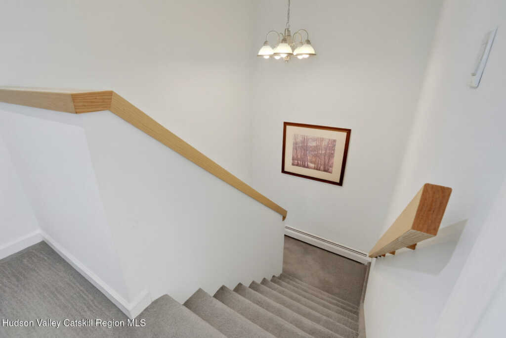 102 Greenkill Avenue, Kingston, NY 12401 - Photo 17 of 30