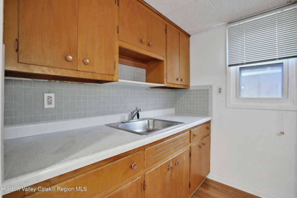 102 Greenkill Avenue, Kingston, NY 12401 - Photo 26 of 30