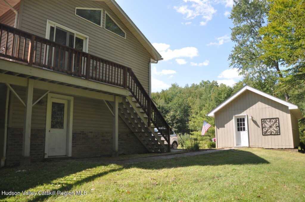 34 Laura Drive, New Paltz, NY 12561 - Photo 10 of 50