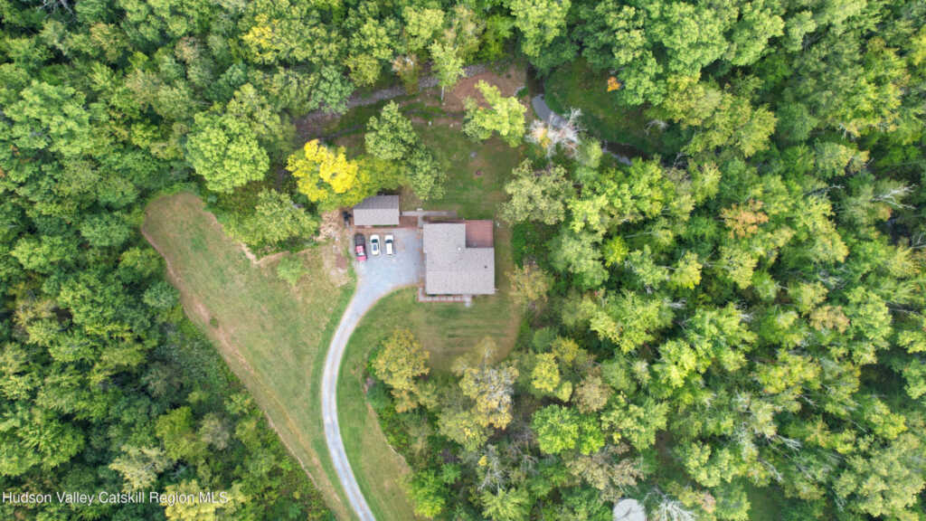 34 Laura Drive, New Paltz, NY 12561 - Photo 15 of 50