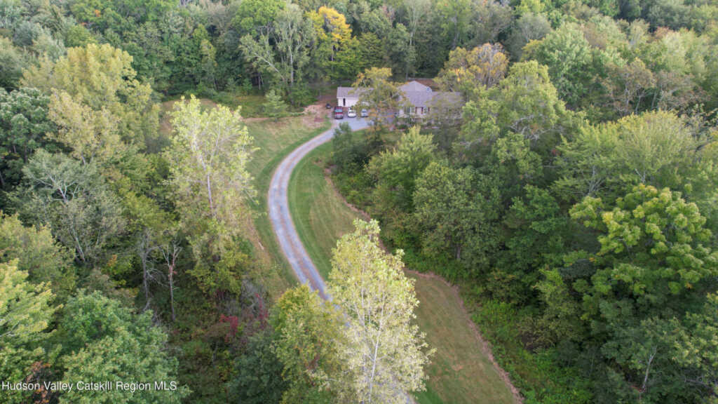 34 Laura Drive, New Paltz, NY 12561 - Photo 19 of 50